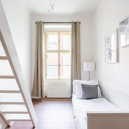 Budget Reznicka Apartment Praha Eksteriør bilde