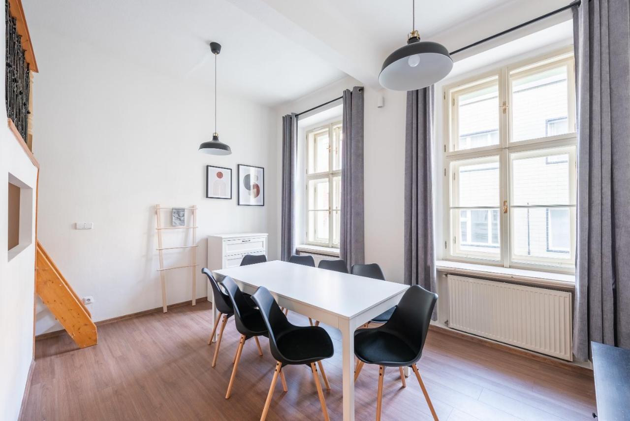 Budget Reznicka Apartment Praha Eksteriør bilde