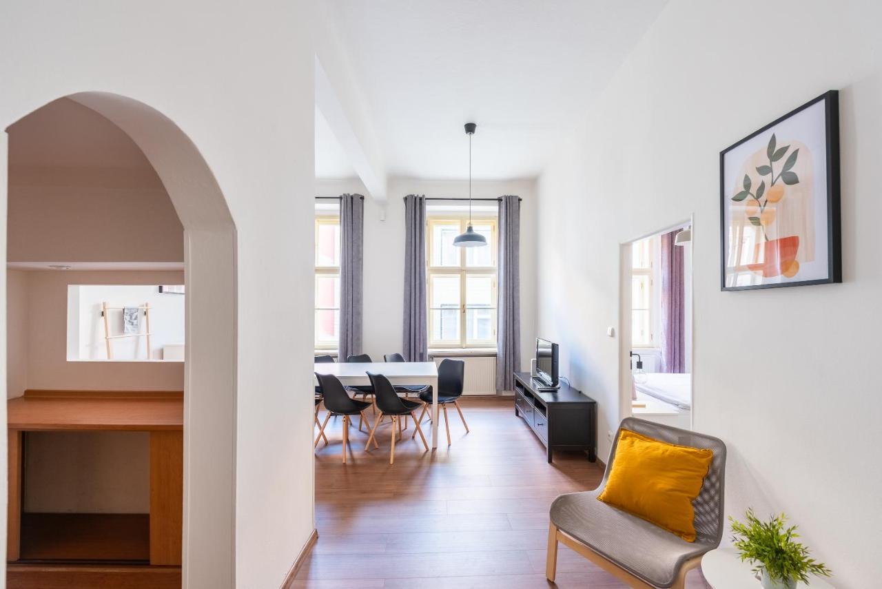 Budget Reznicka Apartment Praha Eksteriør bilde