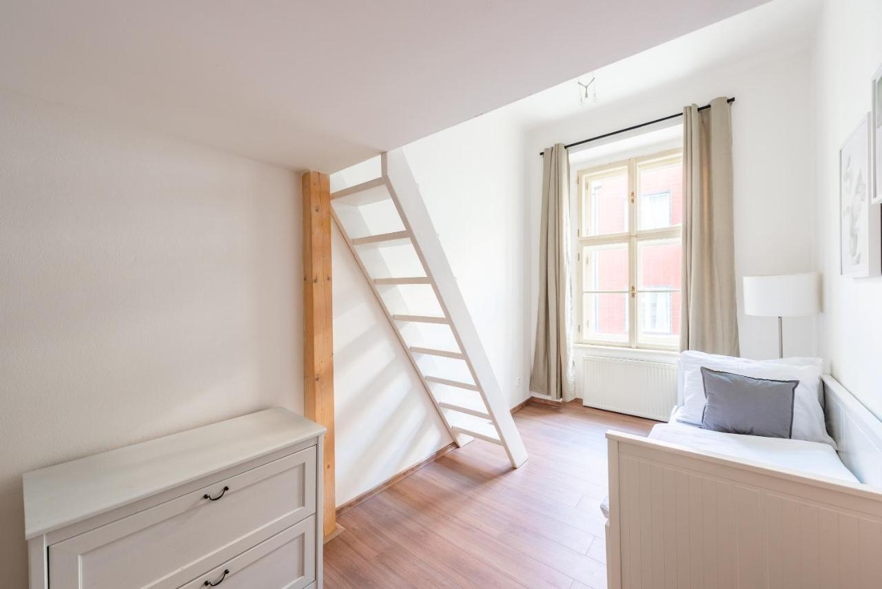 Budget Reznicka Apartment Praha Eksteriør bilde