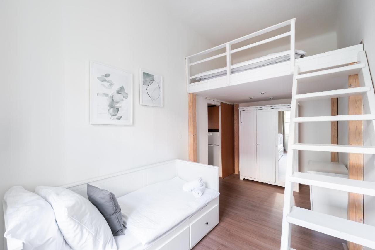 Budget Reznicka Apartment Praha Eksteriør bilde